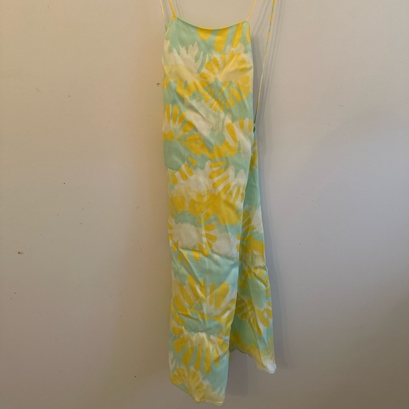 Zara Satin Summer Dress - Picture 3 of 5